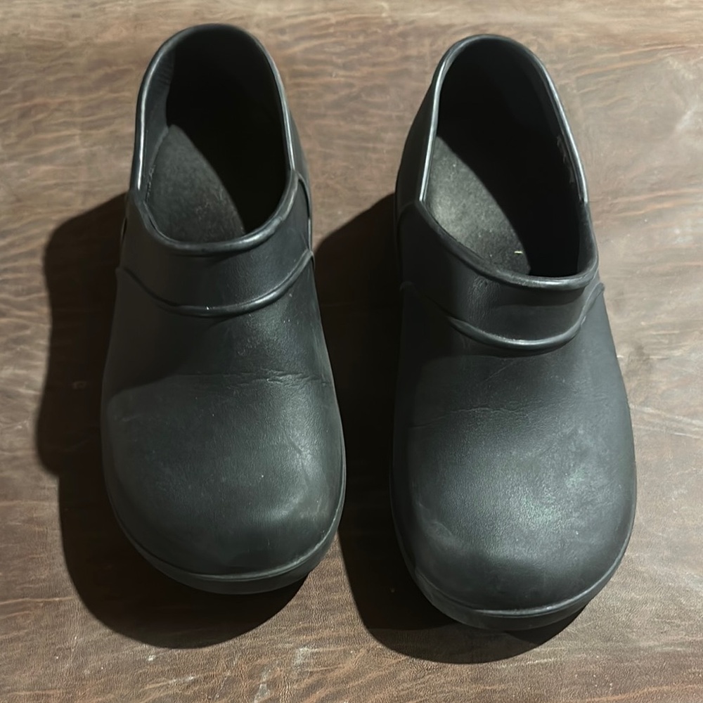 Black Slip-On Clogs